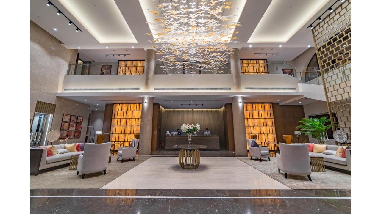 Belvedere Golf & Country Club Adalaj Exterior photo