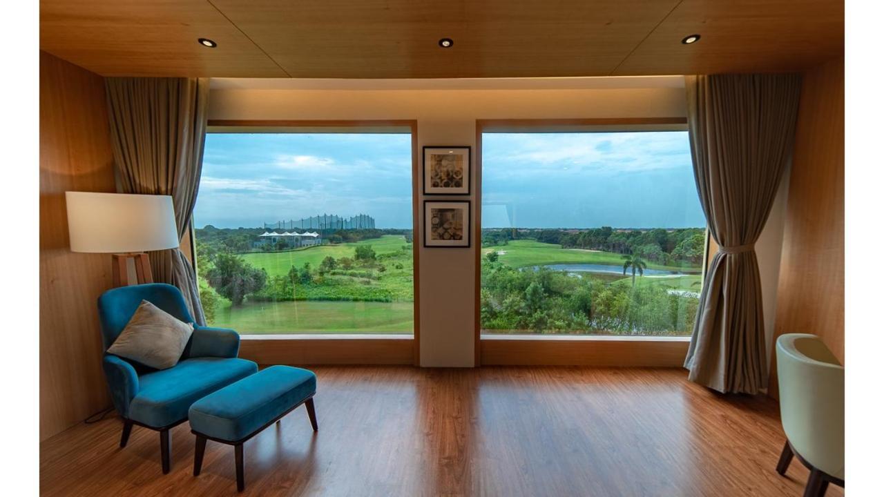 Belvedere Golf & Country Club Adalaj Exterior photo